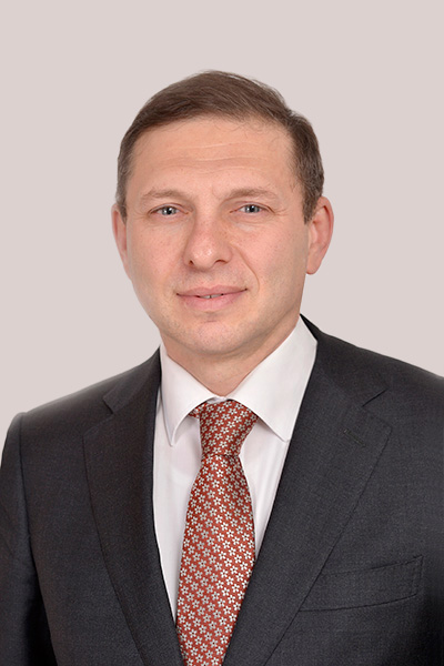 Александр Либов